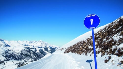En piste sur la 007 !
